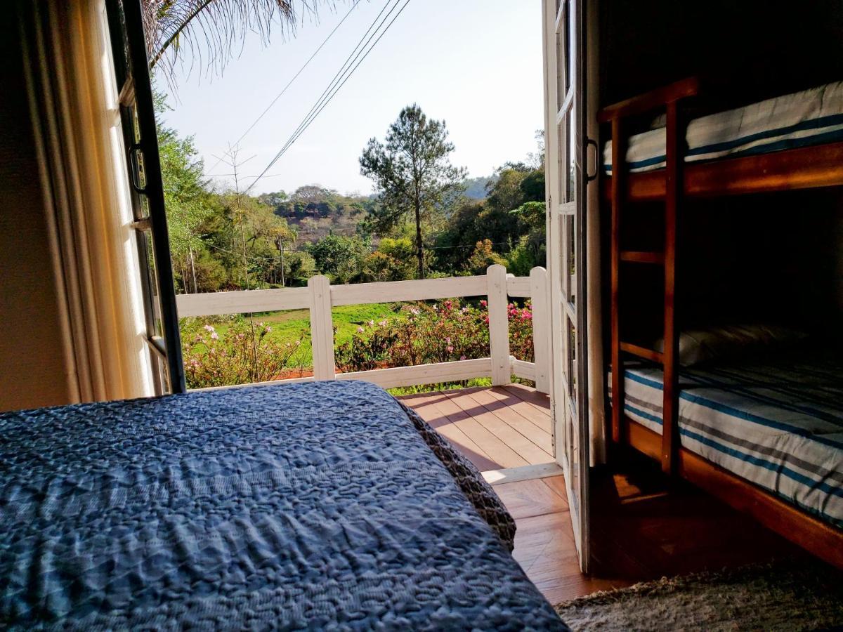 Casa de Campo Grande e Aconchegante na Montanha Santo Antônio do Pinhal Exterior foto