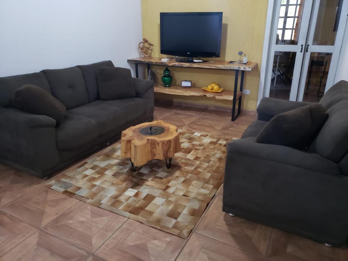Casa de Campo Grande e Aconchegante na Montanha Santo Antônio do Pinhal Exterior foto