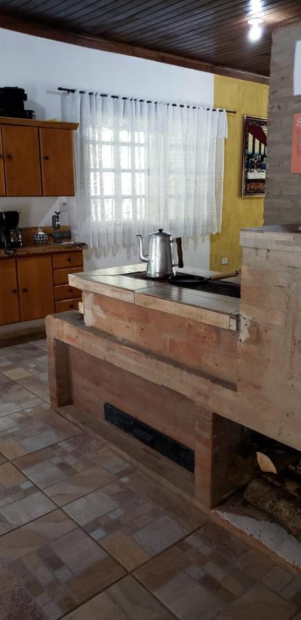 Casa de Campo Grande e Aconchegante na Montanha Santo Antônio do Pinhal Exterior foto